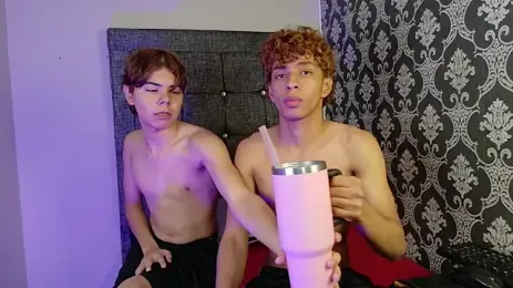 Boys_Curlys_ webcam model stream image