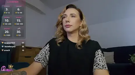KhloeK webcam model stream image
