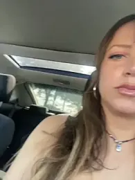 molly_witha_chance webcam model stream image
