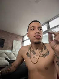 AlphaMasterXxx webcam stripchat model stream image