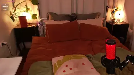 Lenas_Room webcam model stream image