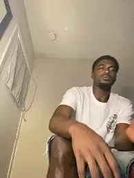 BrownSkinHandsome webcam stripchat model stream image