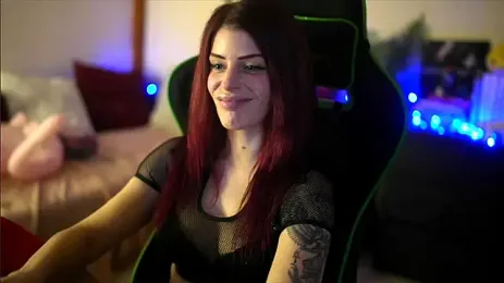 Bellis_Perenis webcam model stream image